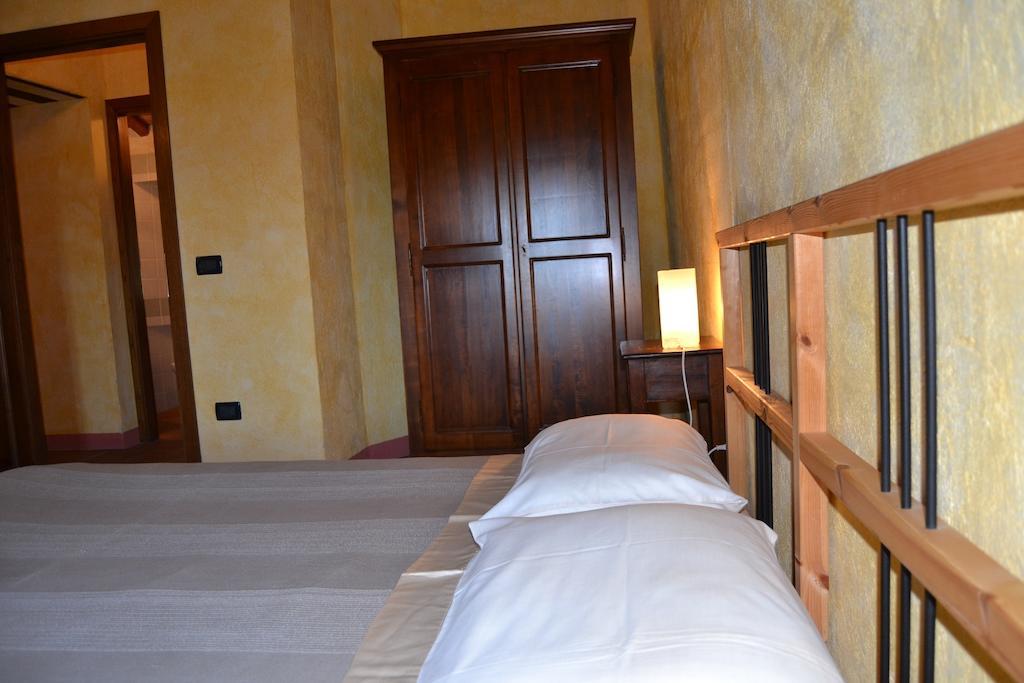 Agriturismo Cignanbianco Castellina in Chianti Room photo